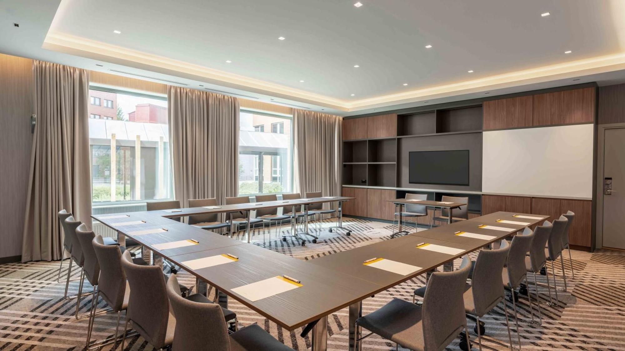 Hotel Voco Stockholm - Kista By Ihg Extérieur photo